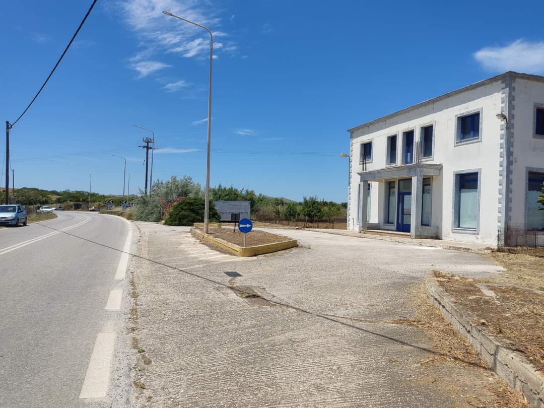 LEMNOS – GEWERBEIMMOBILIE - 101008 3