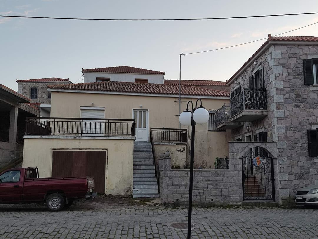 KONTIAS LEMNOS – HAUS IN ZENTRALER DORFLAGE - 101009 2